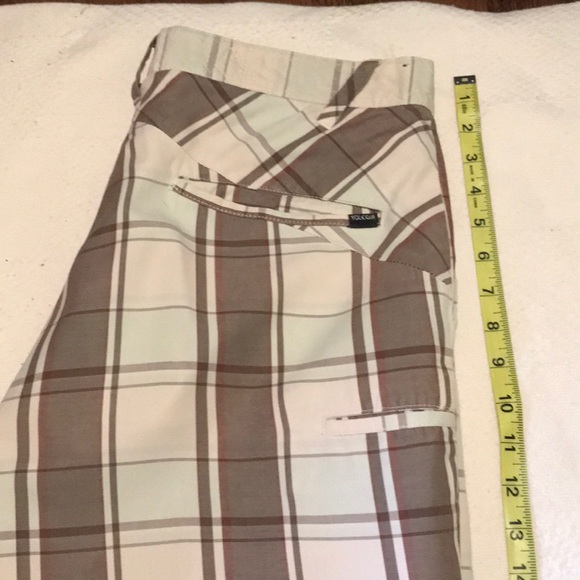 Men’s Volcom Stones! - Picture 3 of 5